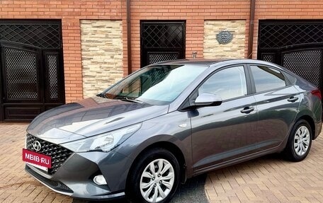 Hyundai Solaris II рестайлинг, 2021 год, 1 400 000 рублей, 7 фотография