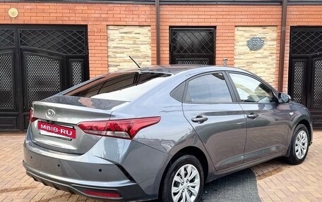 Hyundai Solaris II рестайлинг, 2021 год, 1 400 000 рублей, 4 фотография