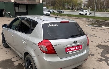 KIA cee'd I рестайлинг, 2010 год, 600 000 рублей, 3 фотография