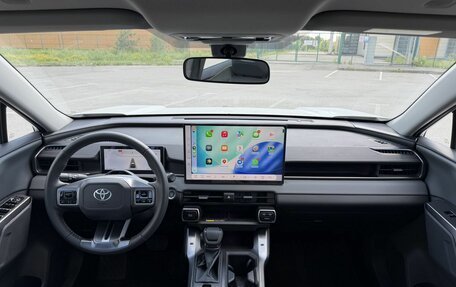 Toyota RAV4, 2026 год, 4 200 000 рублей, 29 фотография