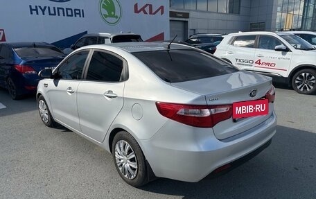 KIA Rio III рестайлинг, 2013 год, 820 000 рублей, 3 фотография