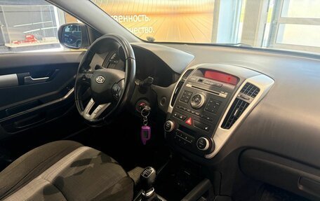 KIA cee'd I рестайлинг, 2011 год, 799 000 рублей, 14 фотография