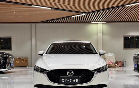 Mazda 3, 2022 год, 1 400 000 рублей, 2 фотография