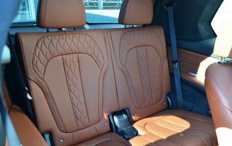 BMW X7, 2021 год, 9 800 000 рублей, 17 фотография