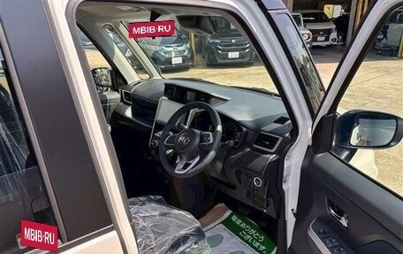 Toyota Roomy I, 2023 год, 817 009 рублей, 9 фотография