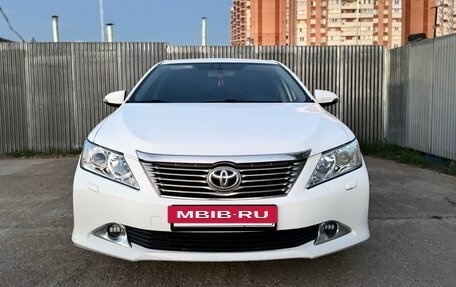 Toyota Camry, 2012 год, 1 350 000 рублей, 7 фотография