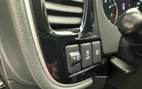 Mitsubishi Outlander III рестайлинг 3, 2018 год, 2 124 000 рублей, 11 фотография