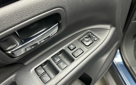 Mitsubishi Outlander III рестайлинг 3, 2018 год, 2 124 000 рублей, 10 фотография