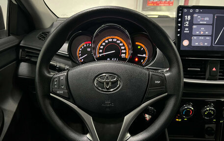 Toyota Yaris XP150 рестайлинг, 2022 год, 1 087 007 рублей, 7 фотография