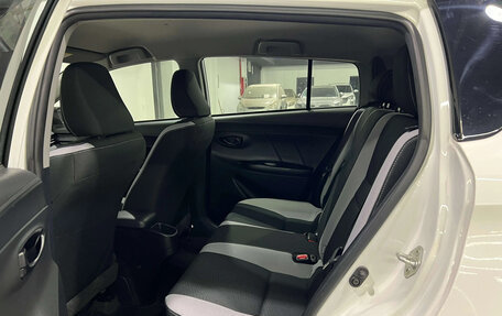 Toyota Yaris XP150 рестайлинг, 2022 год, 1 087 007 рублей, 14 фотография