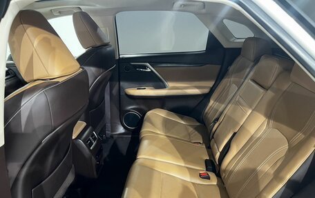Lexus RX IV рестайлинг, 2019 год, 4 290 000 рублей, 20 фотография
