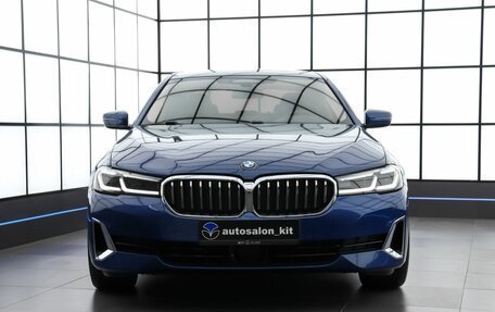 BMW 5 серия, 2020 год, 4 490 000 рублей, 2 фотография