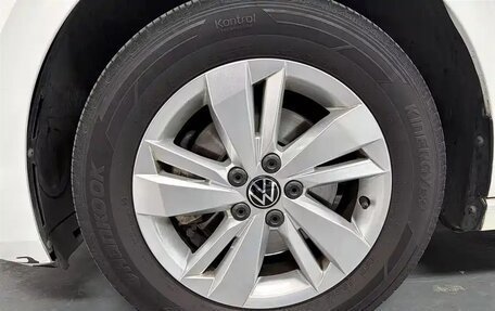 Volkswagen Polo, 2022 год, 1 020 005 рублей, 15 фотография