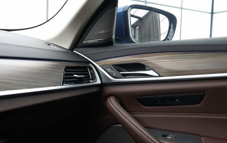 BMW 5 серия, 2020 год, 4 490 000 рублей, 20 фотография