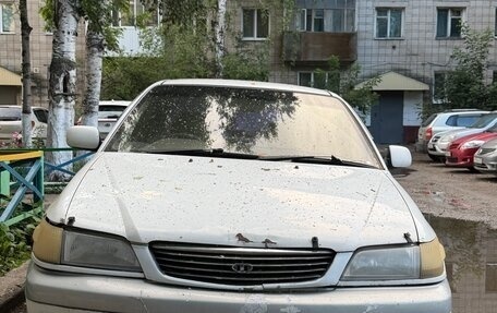 Toyota Corona IX (T190), 2000 год, 300 000 рублей, 1 фотография