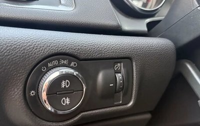 Opel Astra J, 2011 год, 800 000 рублей, 1 фотография