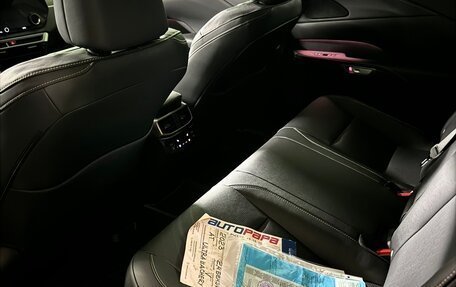 Lexus RX IV рестайлинг, 2023 год, 8 400 000 рублей, 8 фотография