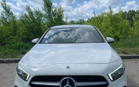 Mercedes-Benz A-Класс, 2020 год, 2 900 000 рублей, 6 фотография