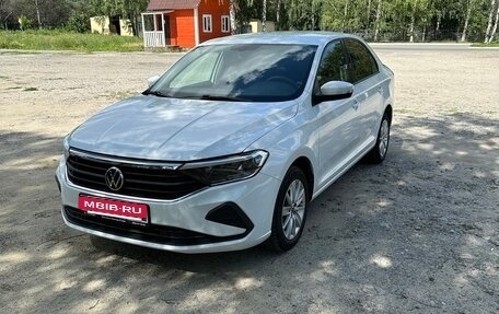 Volkswagen Polo VI (EU Market), 2021 год, 1 850 000 рублей, 2 фотография