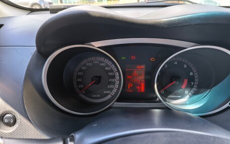 Mitsubishi Outlander III рестайлинг 3, 2008 год, 1 250 000 рублей, 2 фотография