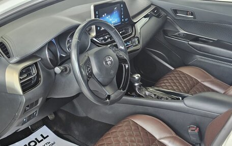 Toyota C-HR I рестайлинг, 2018 год, 2 479 000 рублей, 11 фотография