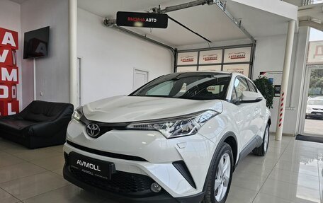 Toyota C-HR I рестайлинг, 2018 год, 2 479 000 рублей, 2 фотография