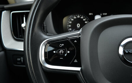 Volvo XC60 II, 2020 год, 3 390 000 рублей, 21 фотография
