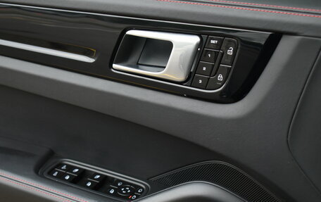 Porsche Cayenne III, 2021 год, 8 950 000 рублей, 31 фотография