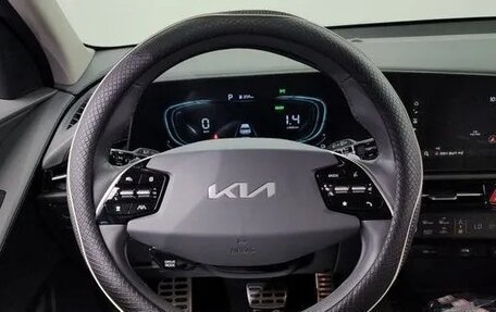 KIA Niro, 2022 год, 1 600 000 рублей, 4 фотография