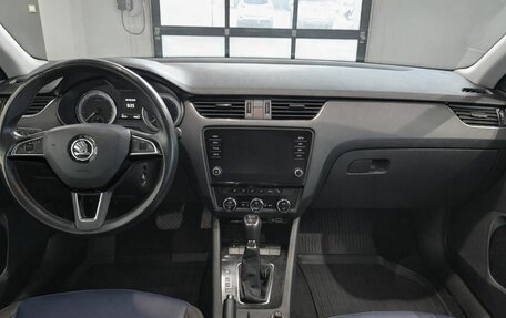 Skoda Octavia, 2018 год, 2 200 000 рублей, 10 фотография