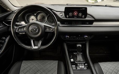 Mazda 6, 2019 год, 2 190 000 рублей, 10 фотография