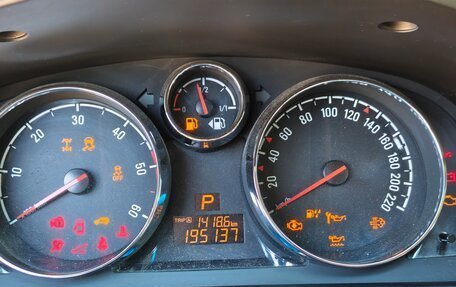 Opel Antara I, 2014 год, 900 000 рублей, 7 фотография