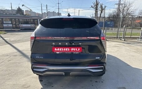 Geely Atlas, 2024 год, 2 700 000 рублей, 2 фотография