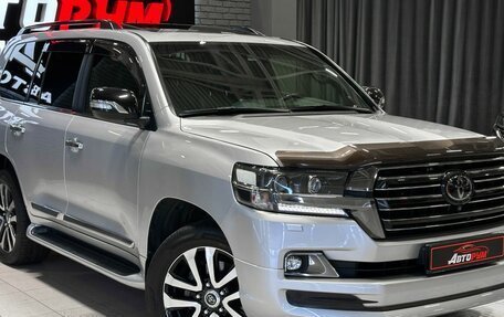 Toyota Land Cruiser 200, 2018 год, 6 950 000 рублей, 6 фотография