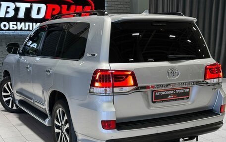 Toyota Land Cruiser 200, 2018 год, 6 950 000 рублей, 10 фотография