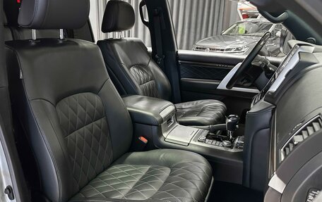 Toyota Land Cruiser 200, 2018 год, 6 950 000 рублей, 18 фотография