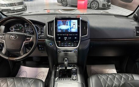 Toyota Land Cruiser 200, 2018 год, 6 950 000 рублей, 35 фотография