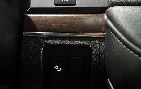 Toyota Land Cruiser 200, 2018 год, 6 950 000 рублей, 34 фотография