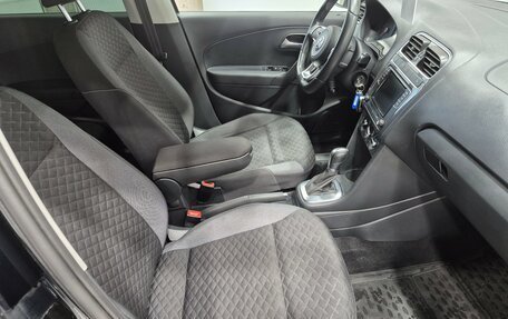 Volkswagen Polo VI (EU Market), 2018 год, 1 360 000 рублей, 13 фотография