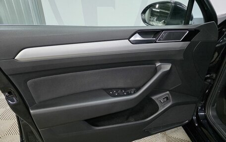 Volkswagen Passat B8 рестайлинг, 2015 год, 1 630 000 рублей, 8 фотография