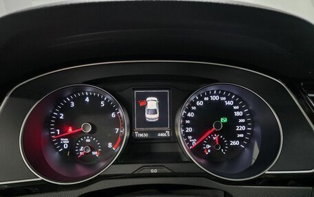 Volkswagen Passat B8 рестайлинг, 2015 год, 1 630 000 рублей, 11 фотография