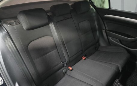 Volkswagen Passat B8 рестайлинг, 2015 год, 1 630 000 рублей, 15 фотография