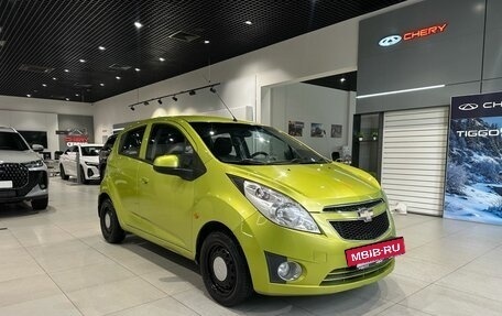 Chevrolet Spark III, 2011 год, 550 000 рублей, 3 фотография