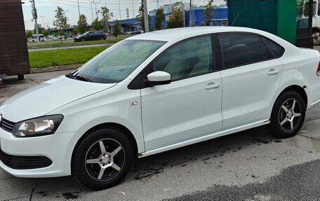 Volkswagen Polo VI (EU Market), 2014 год, 815 000 рублей, 3 фотография