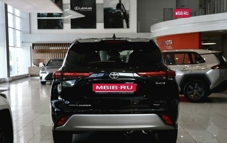 Toyota Highlander, 2026 год, 5 700 000 рублей, 6 фотография