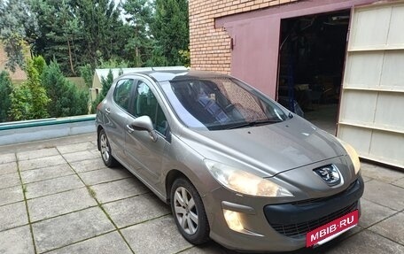 Peugeot 308 II, 2010 год, 650 000 рублей, 3 фотография