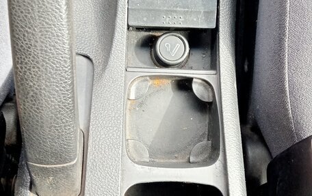 Nissan Primera III, 2004 год, 350 000 рублей, 11 фотография