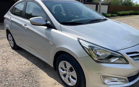 Hyundai Solaris II рестайлинг, 2015 год, 890 000 рублей, 8 фотография