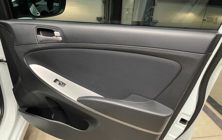 Hyundai Solaris II рестайлинг, 2014 год, 970 000 рублей, 10 фотография
