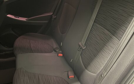Hyundai Solaris II рестайлинг, 2014 год, 970 000 рублей, 15 фотография